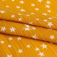 In stock printed muslin fabric for baby